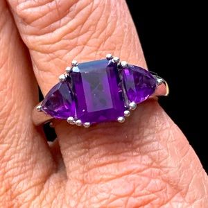 925 Sterling Silver and Amethyst ring- Size 9